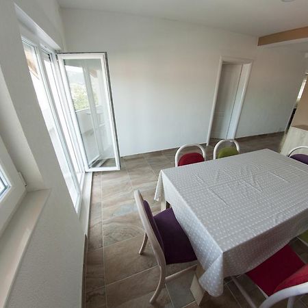 King San Appartement Mostar Kamer foto