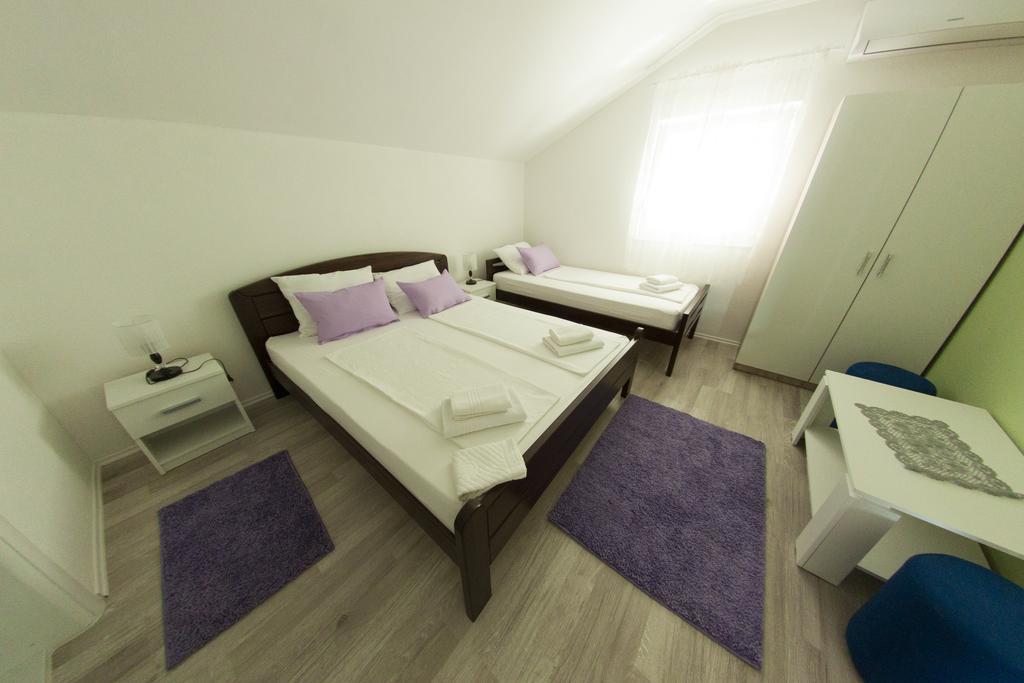 King San Appartement Mostar Kamer foto