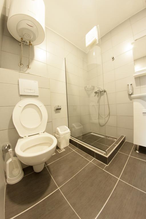 King San Appartement Mostar Kamer foto